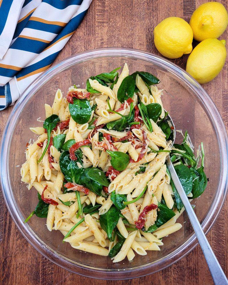 Spinach and Sun-Dried Tomato Pasta Salad