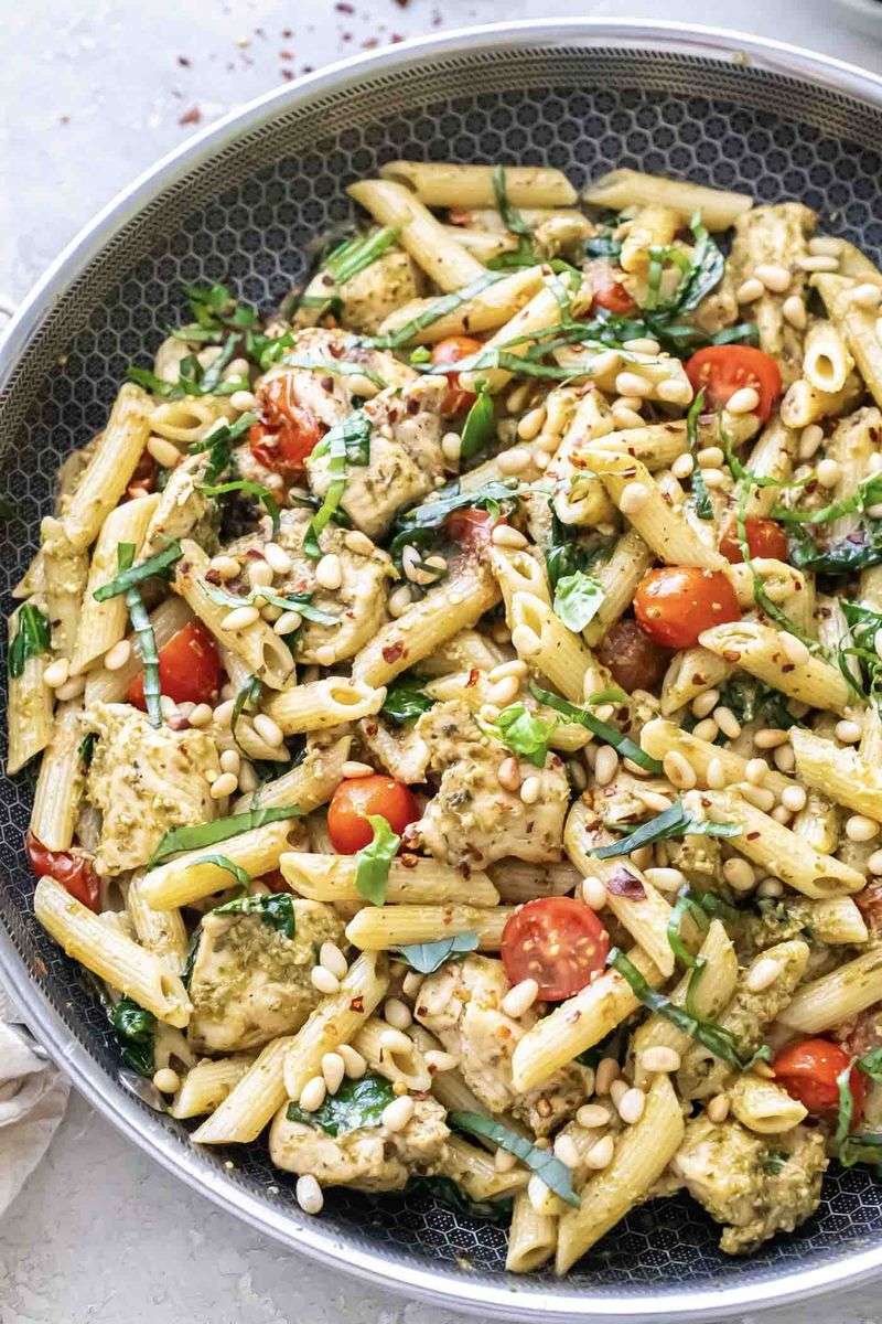 Chicken Zucchini Pesto Pasta