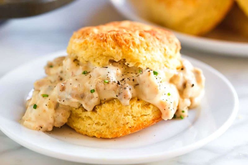 Biscuit and Gravy (Small Batch)