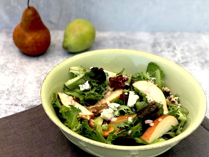 Pear And Blue Cheese Salad