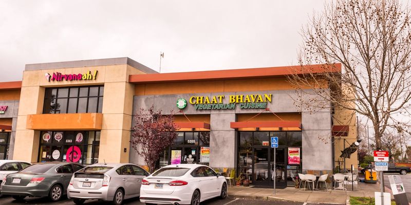 Tamarind Alley, Fremont