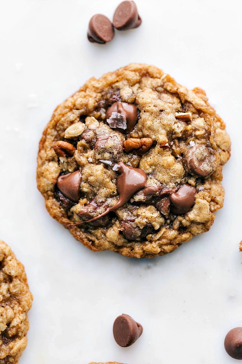 Oatmeal Cookies with Coconut Sugar and Pecans