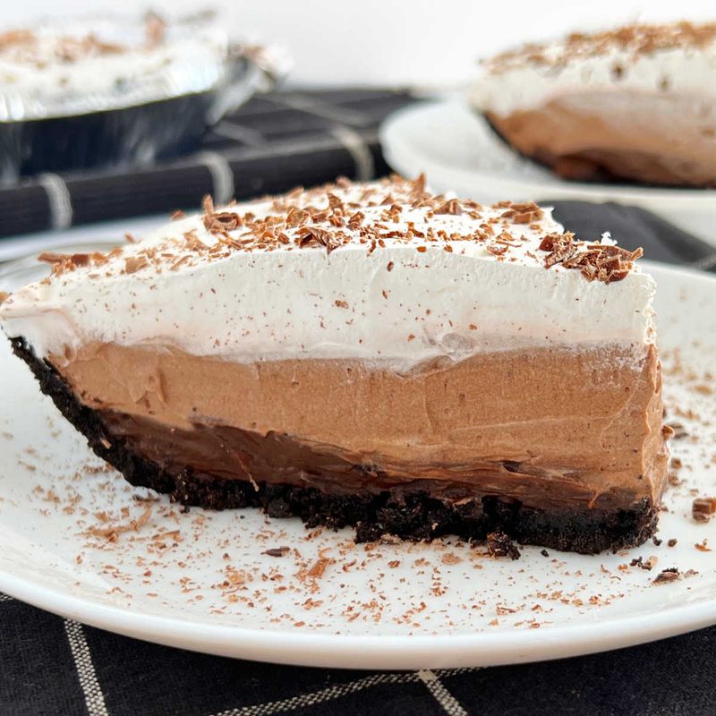 No-Bake Chocolate Pudding Pie