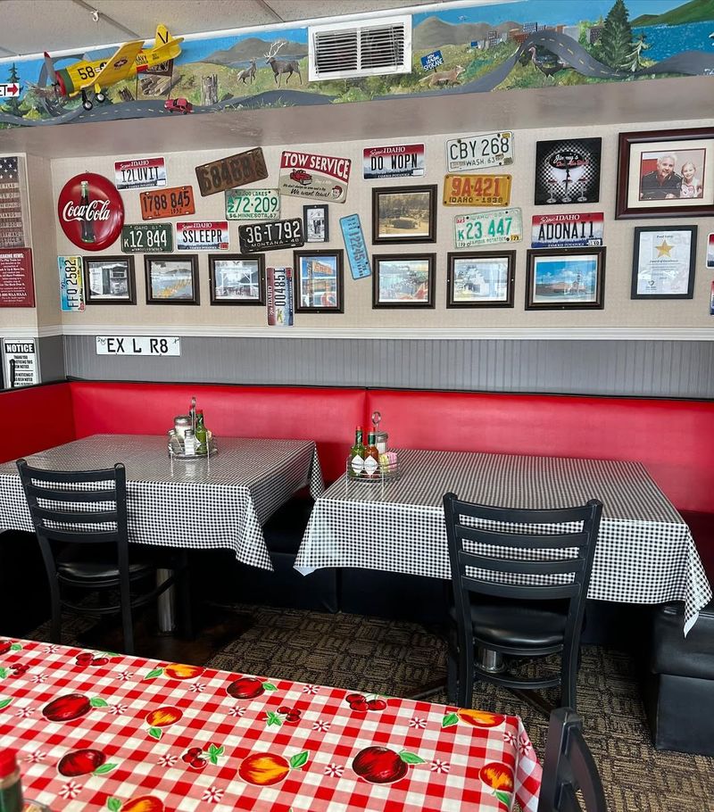 Jimmy's Down the Street (Idaho)