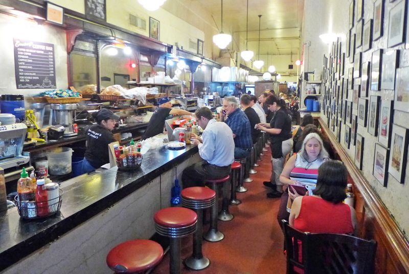 5th Avenue Sandwich Shop (Washington)