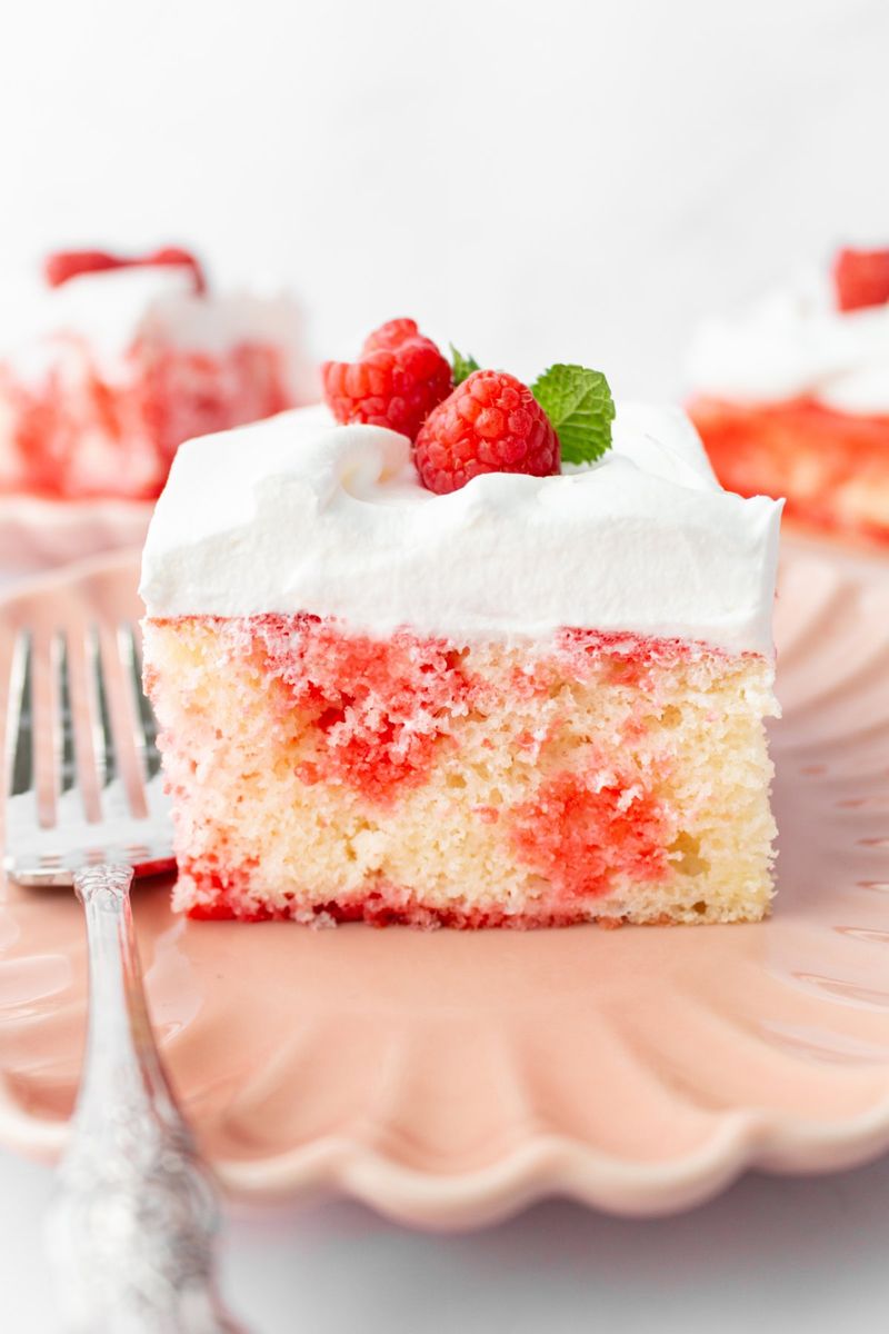 Jell-O Poke Cake