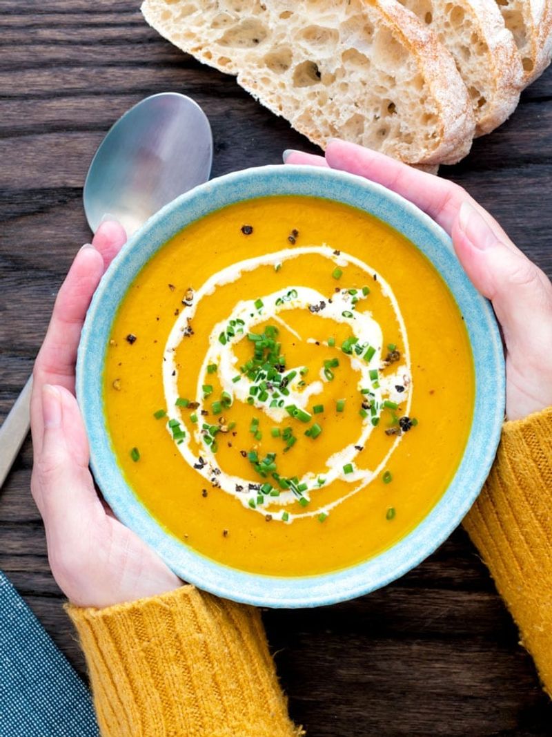 Carrot Ginger Soup (Mellow Version)