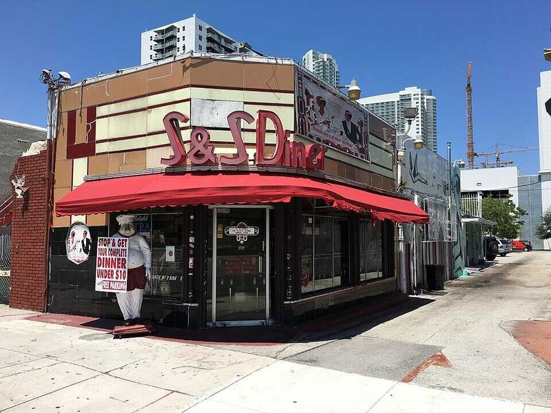 S & S Sandwich Shop, Miami