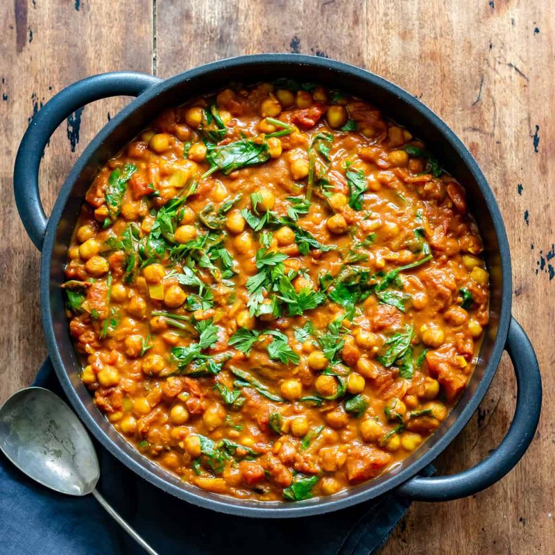 Chickpea Curry with Spinach