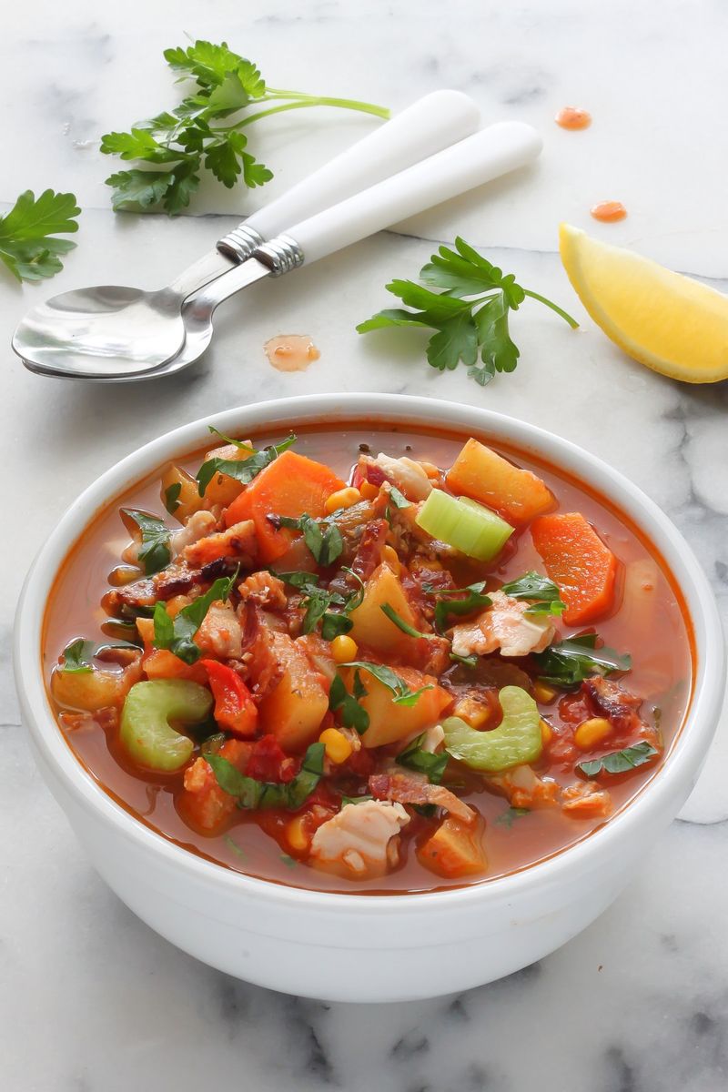 Manhattan-Style Clam Chowder