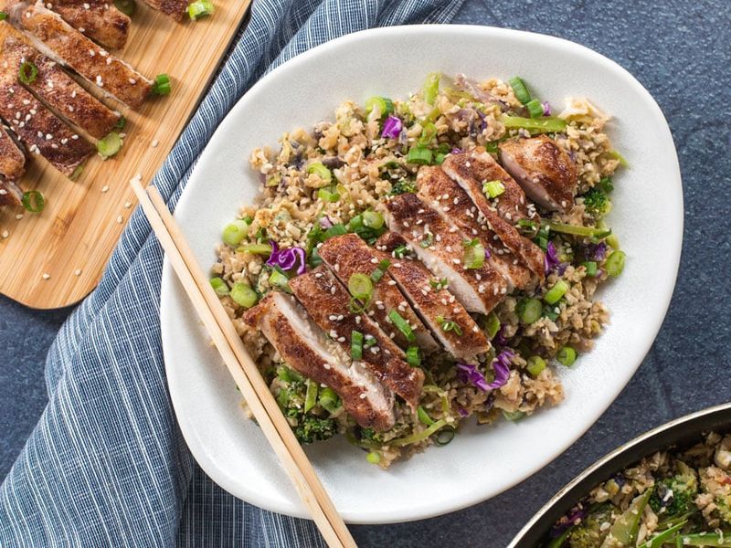Fried Rice Cauliflower Bowl With Steak