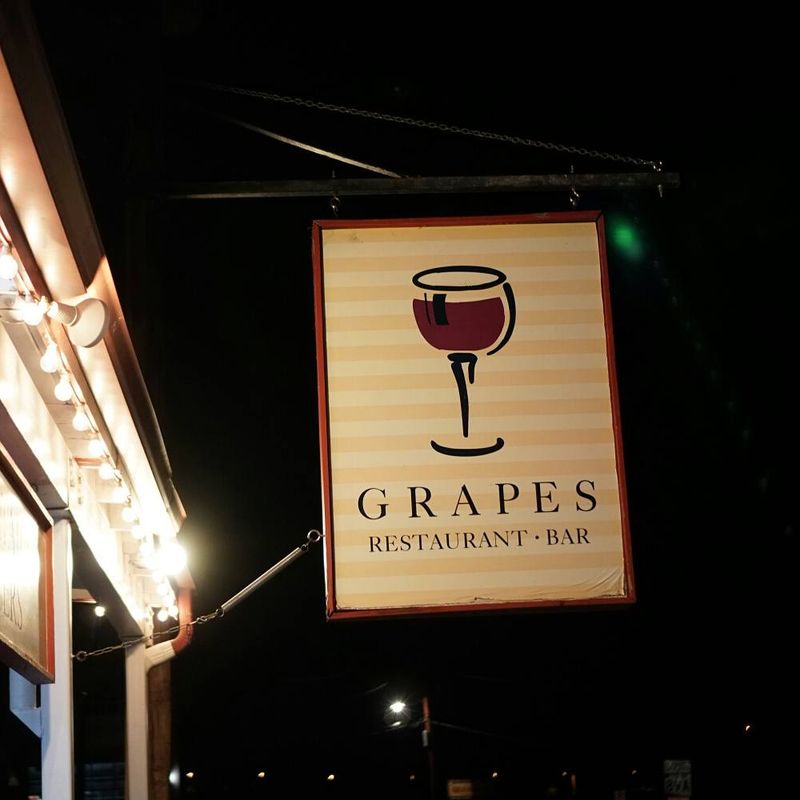 The Grapes Restaurant & Bar