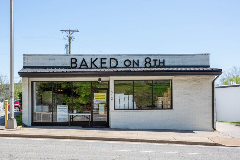 Baked on 8th: Small-Batch Heaven