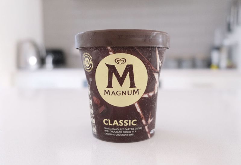 Magnum Chocolate Ice Cream Tub