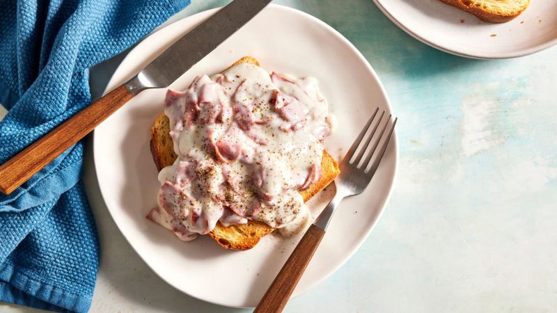 SOS (creamed chipped beef on toast)