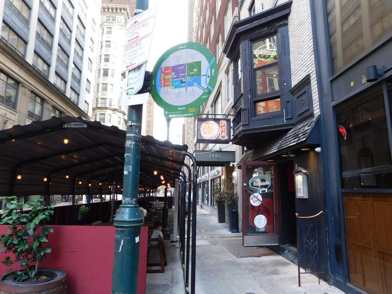 Good Dog Bar: Philly's Gourmet Burger Haven