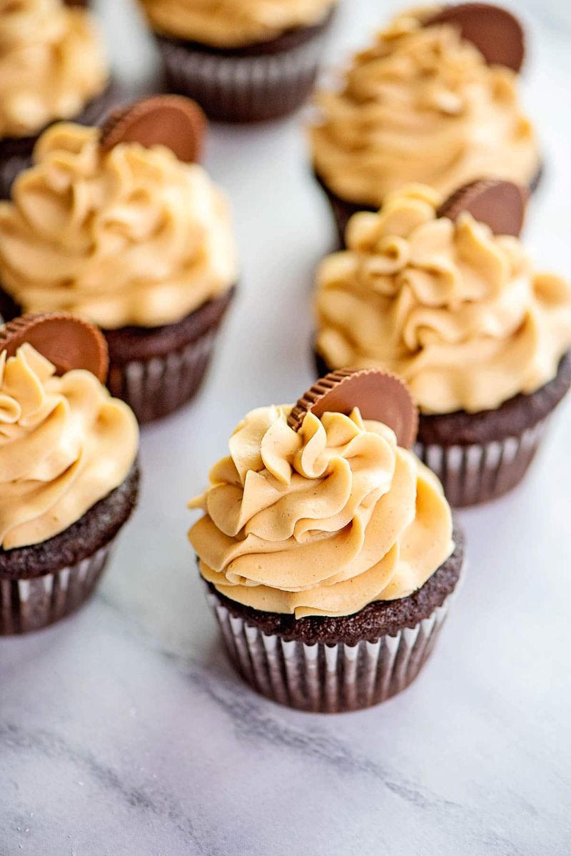 Chocolate Peanut Butter Candy Bar Cupcakes