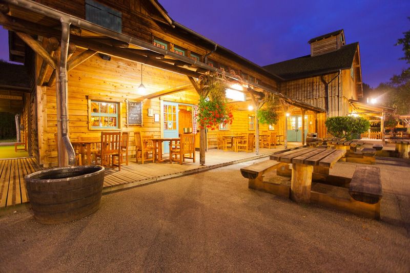 Crockett Family Resort Restaurant - Crockett