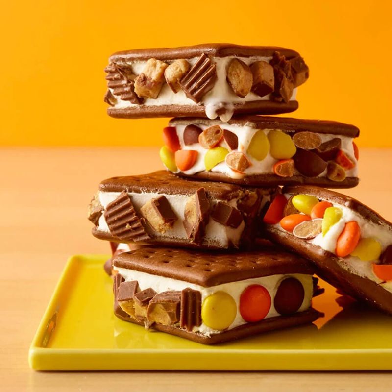 Ice cream (cup, bar, or sandwiches)