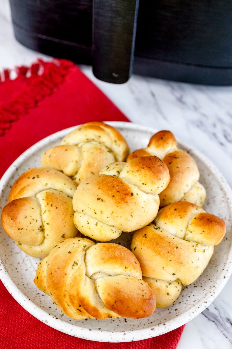 New York Bakery Garlic Knots