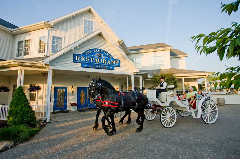 Blue Gate Restaurant & Bakery (Shipshewana)