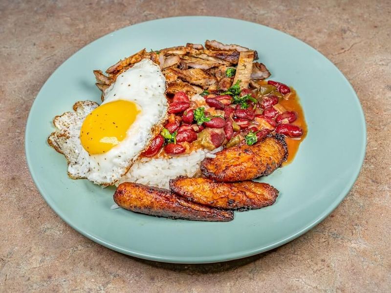 Philadelphia: Manny Vibez