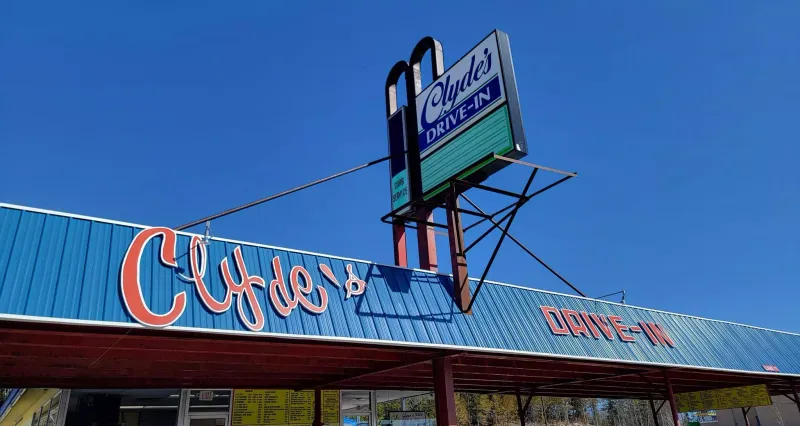 Clyde’s Drive-In — St. Ignace / Sault Ste. Marie