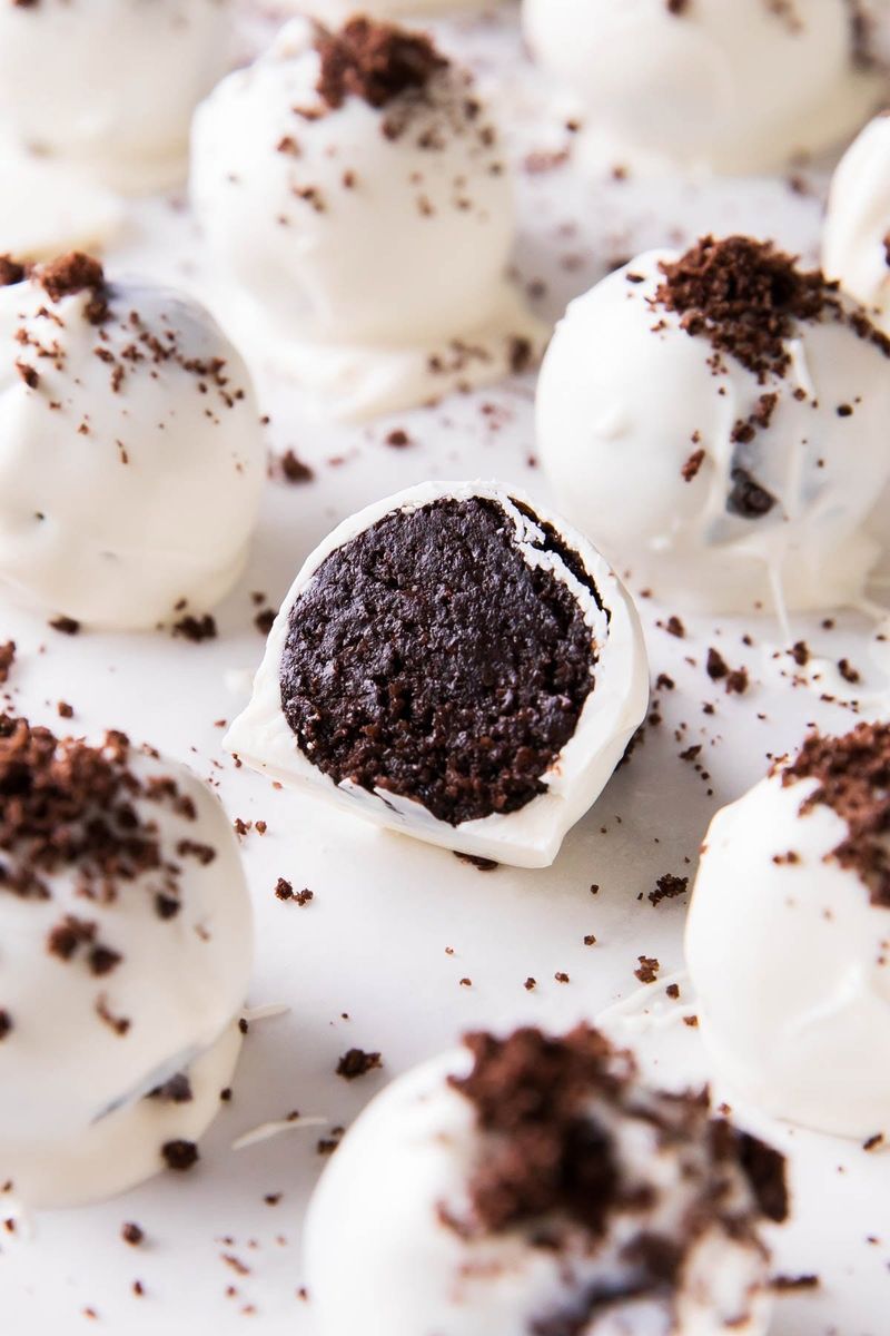 Cookies and Cream Truffles