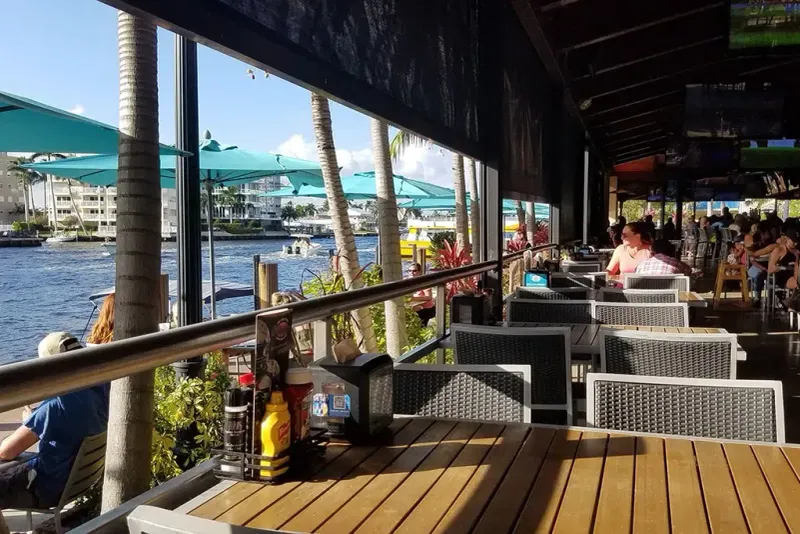 Coconuts – Fort Lauderdale Intracoastal by the Beach