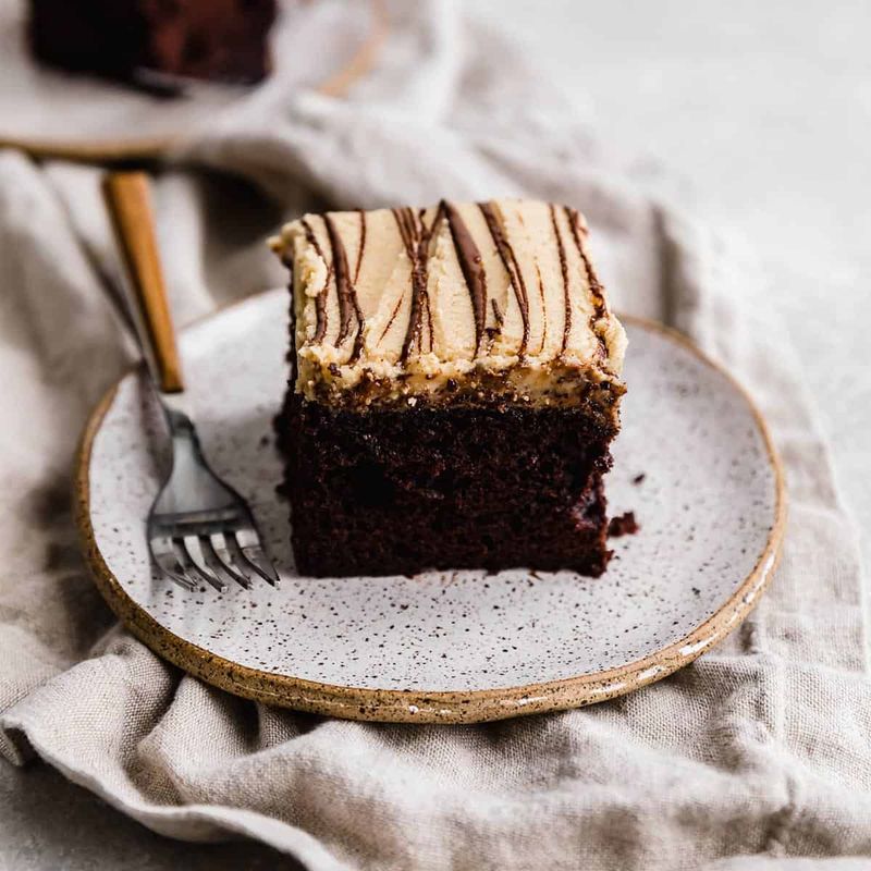 Chocolate Peanut Butter Cake (Easy Frosting)