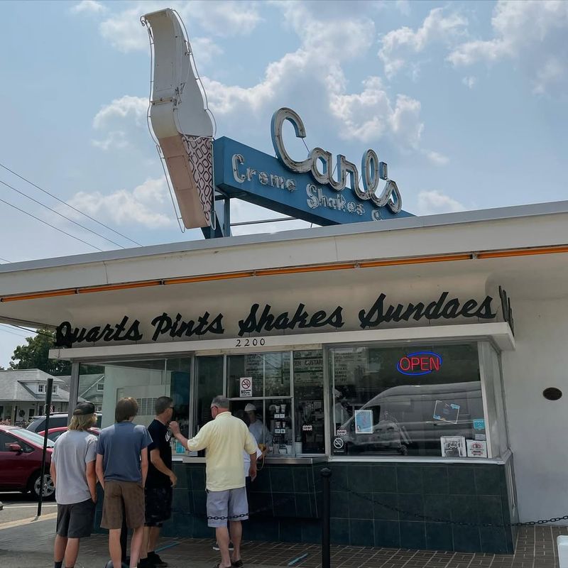 Carl's Frozen Custard (Virginia)