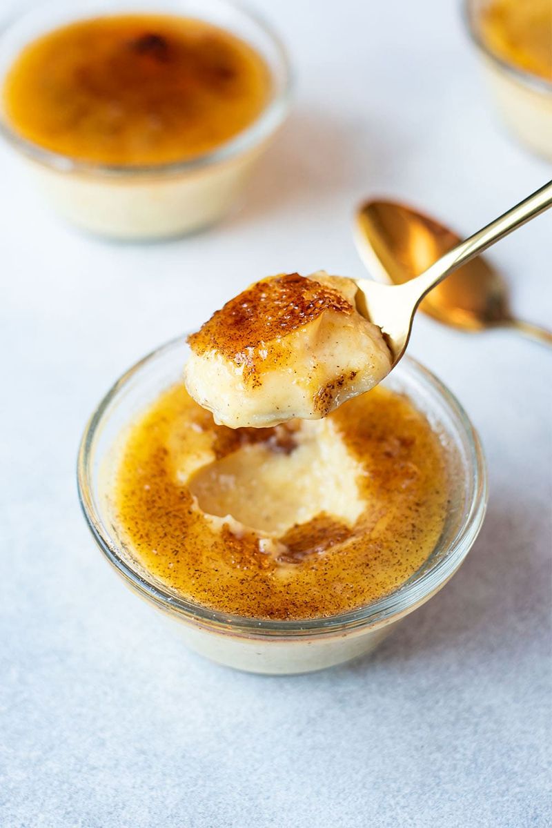 Crème Brûlée-Inspired Pudding Cups
