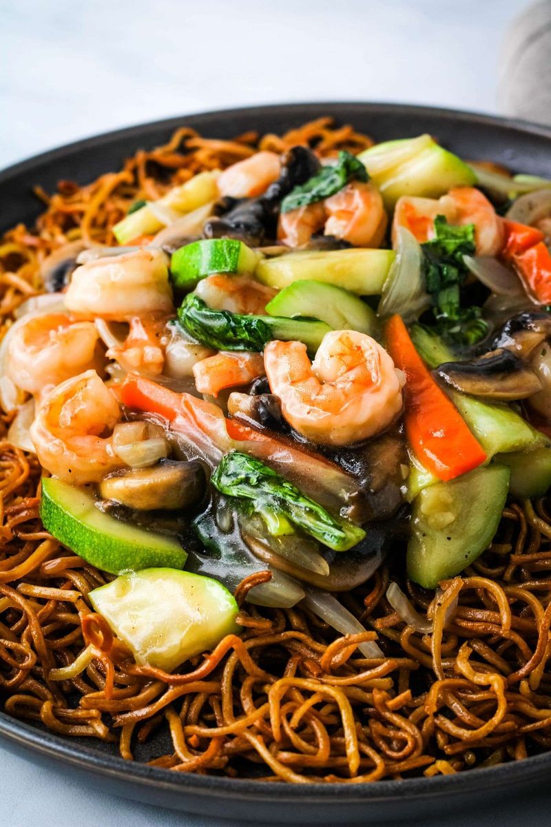 Chow Mein With Crispy Noodles