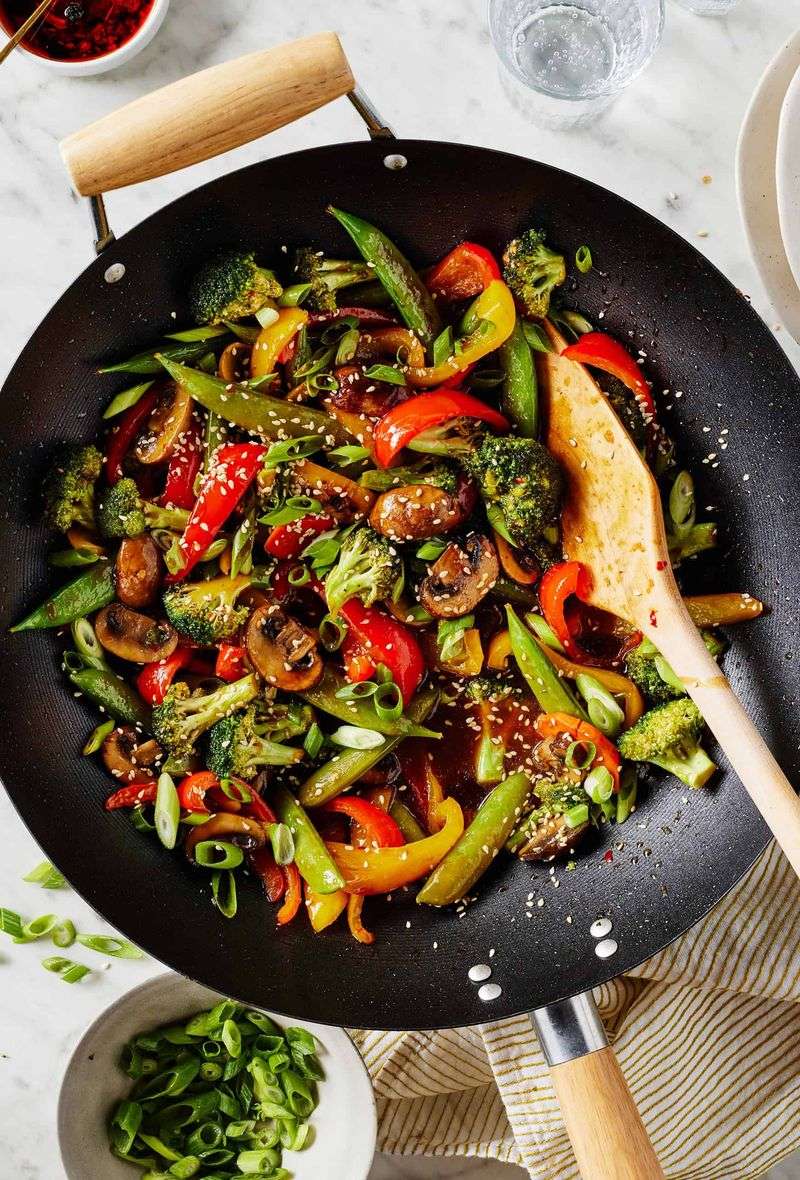 Veggie Stir-Fry (Light Sauce)