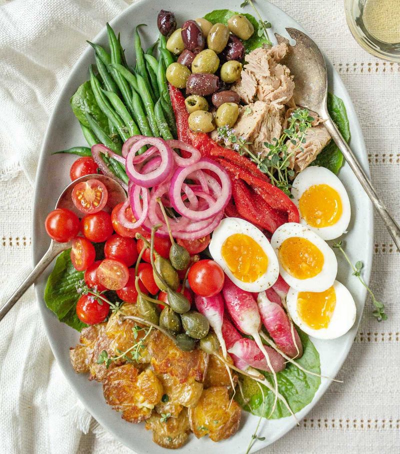 Niçoise-Style Salad That Counts As A Real Dinner