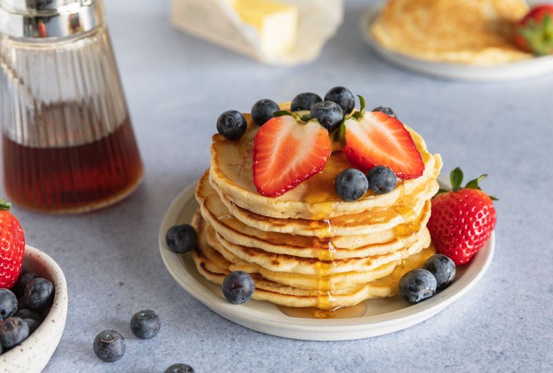 Pancakes or Waffles with Fruit