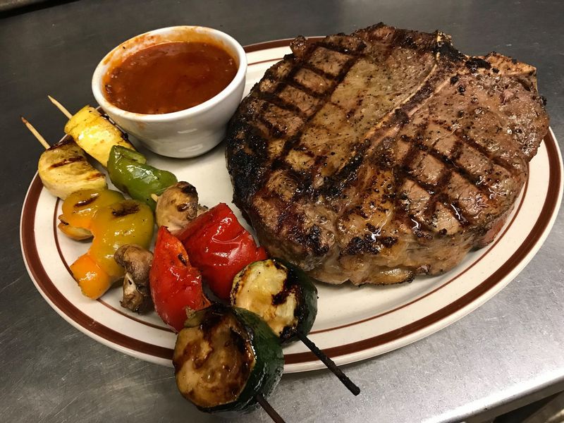 Texas T-Bone Steakhouse - Grand Island