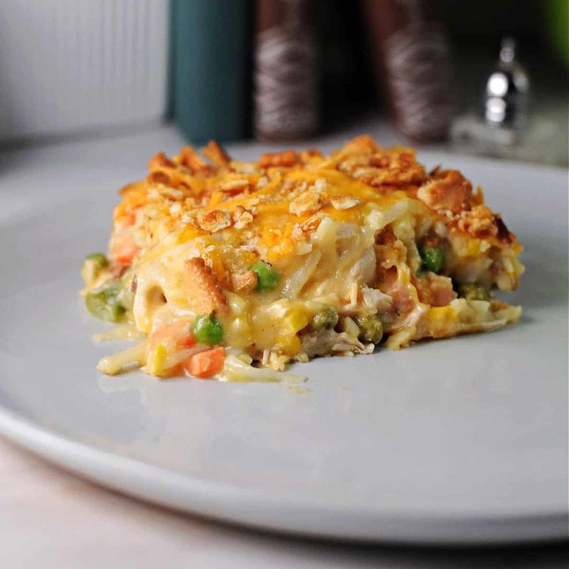 Cheesy Chicken and Hash Brown Casserole