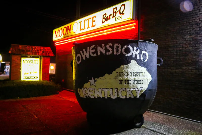 Moonlite Bar-B-Q Inn: The Cathedral of Mutton