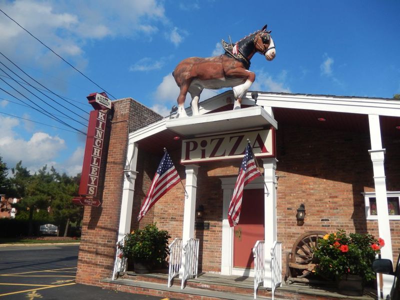 Kinchley’s Tavern (Ramsey)