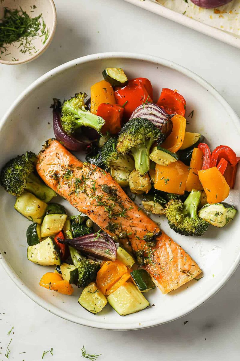 Salmon With Roasted Veggies