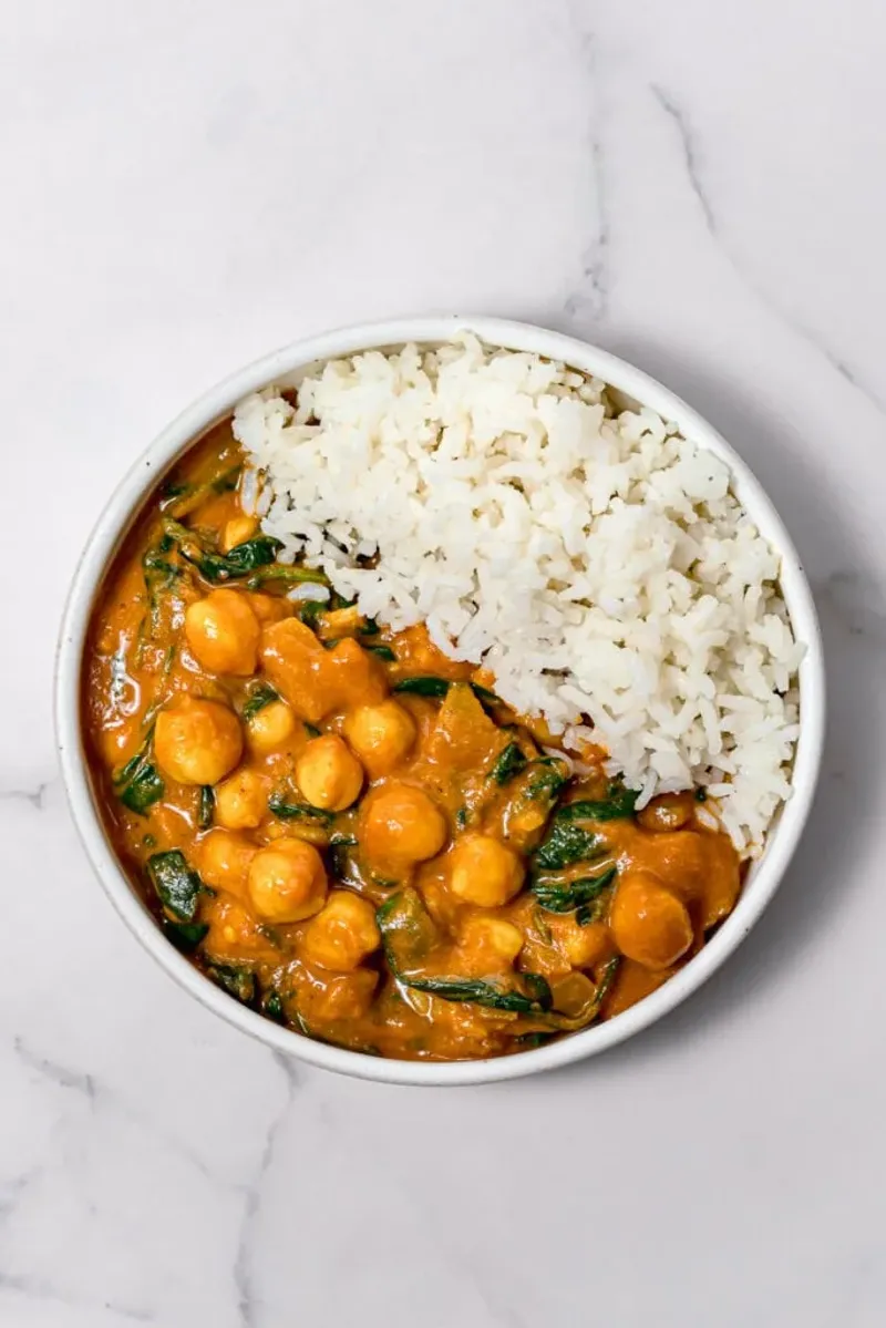 Chickpea and Spinach Curry