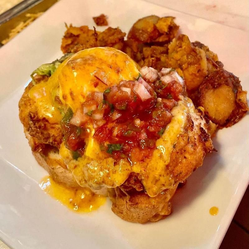 Julian's (Rhode Island)