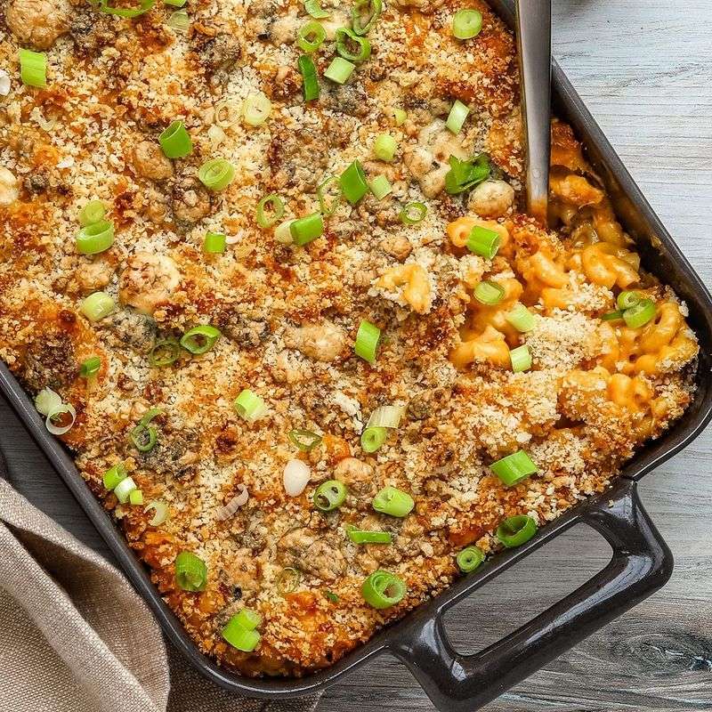 Buffalo Chicken Mac And Cheese Bake