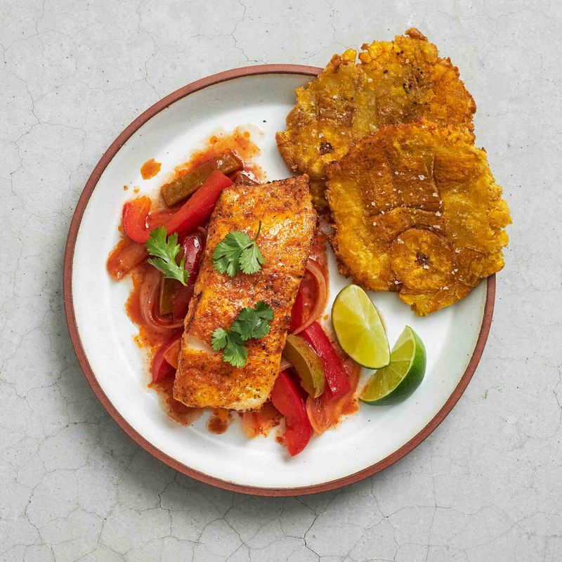 Filet of fish with Creole-style tomato sauce