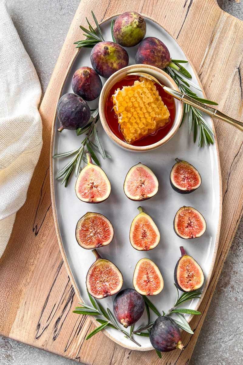 Figs (fresh)