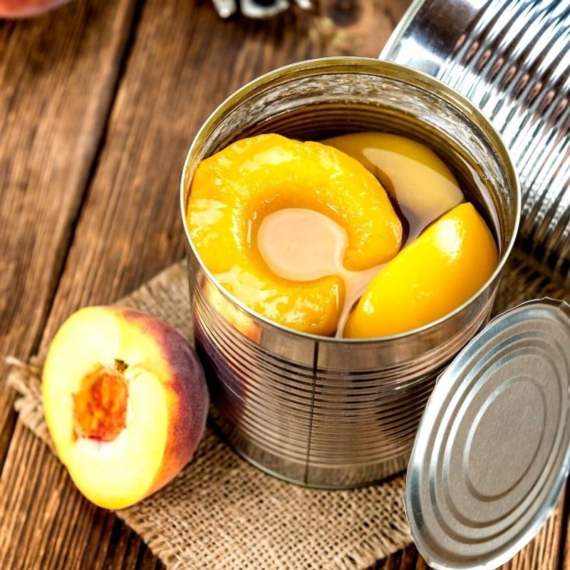 Canned peaches in heavy syrup