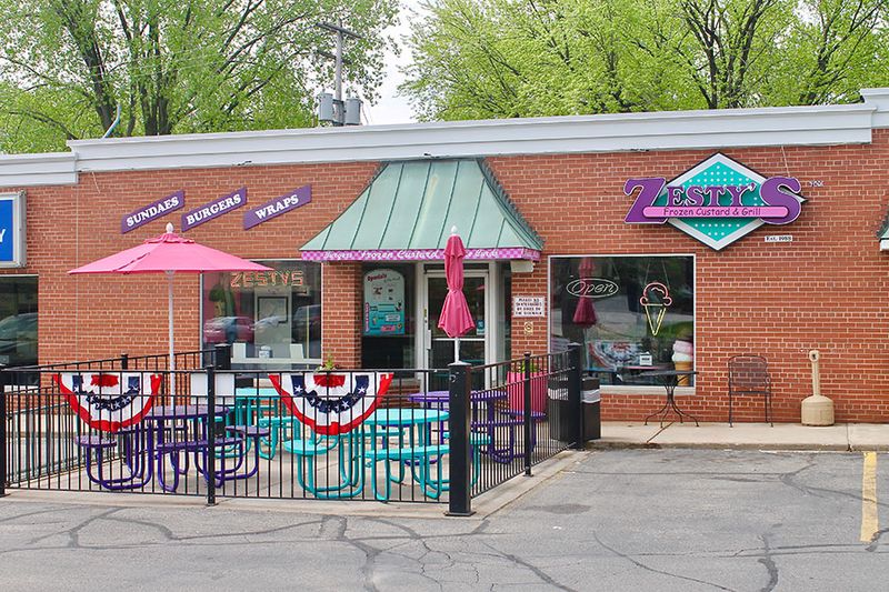 Zesty's Frozen Custard & Grill - Allouez/Green Bay