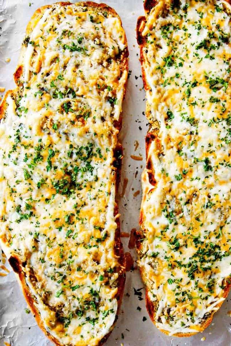 Cheesy Garlic Bread With Mozzarella Blanket