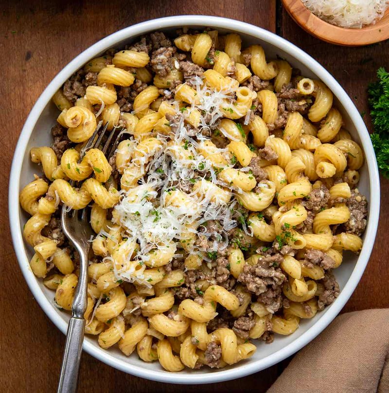 Corned Beef Pasta with Garlic and Butter
